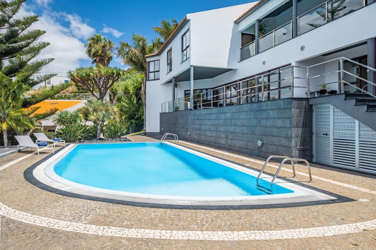 Ample Villa With Pool And Gorgeous Ocean View Funchal  Extérieur photo