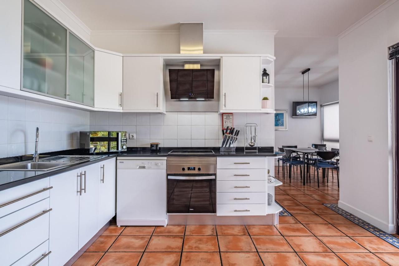 Ample Villa With Pool And Gorgeous Ocean View Funchal  Extérieur photo