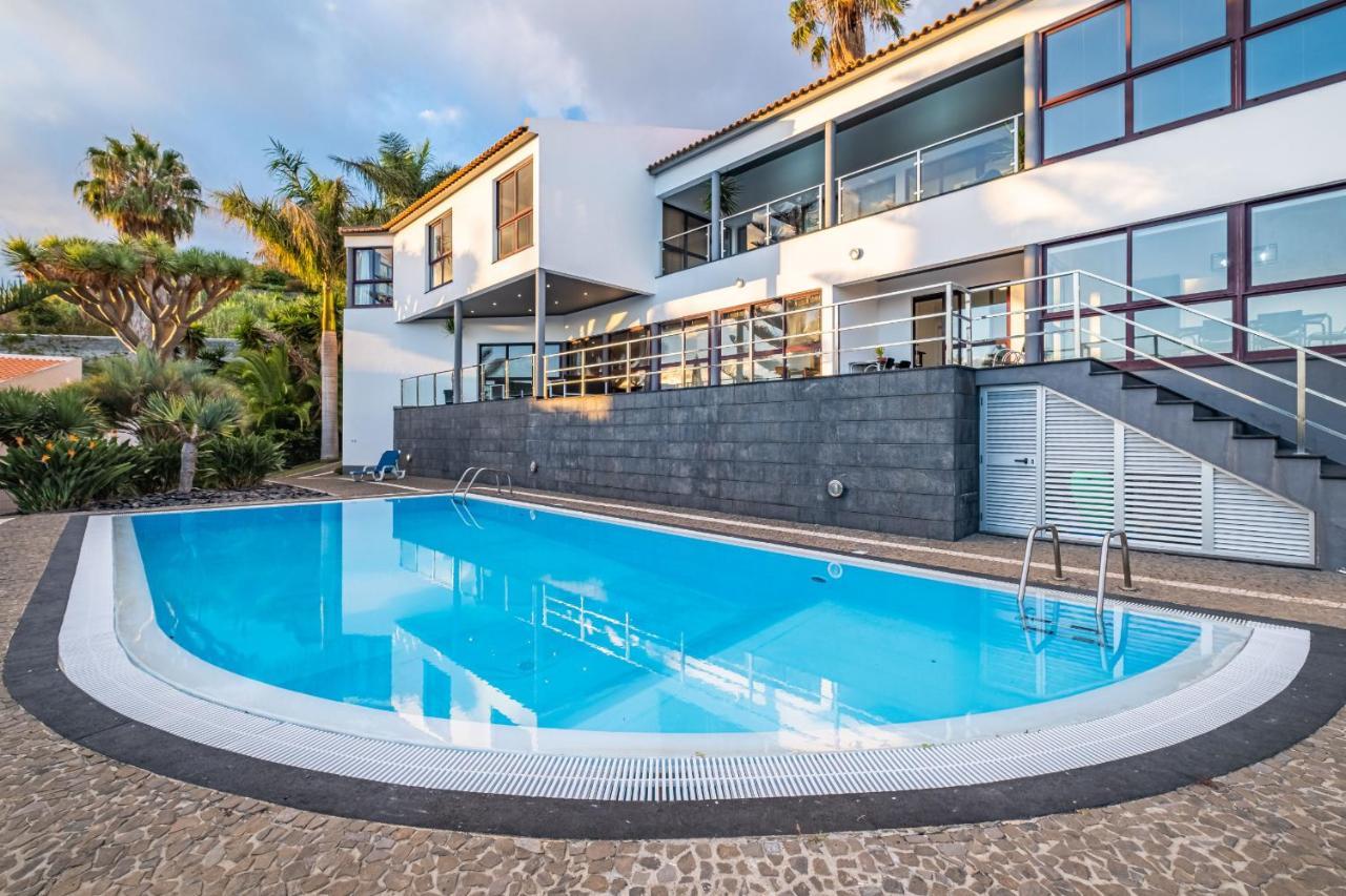 Ample Villa With Pool And Gorgeous Ocean View Funchal  Extérieur photo